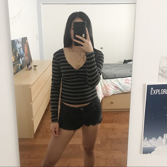 ✖️Pacsun Longsleeve - Picture 2 of 5